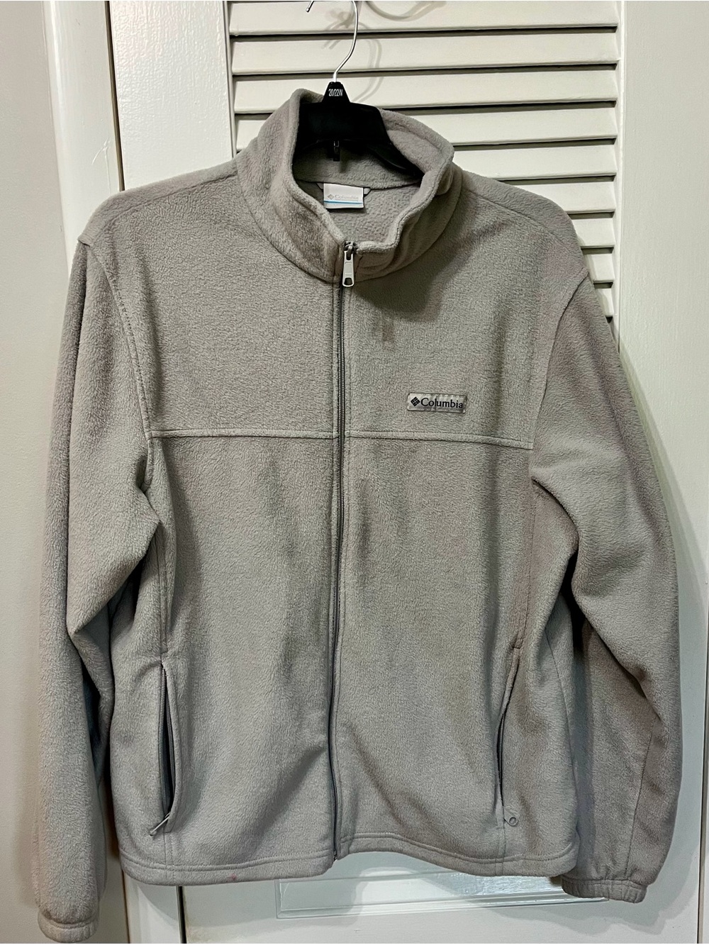 Columbia Light Gray Full-Zip Fleece Jacket